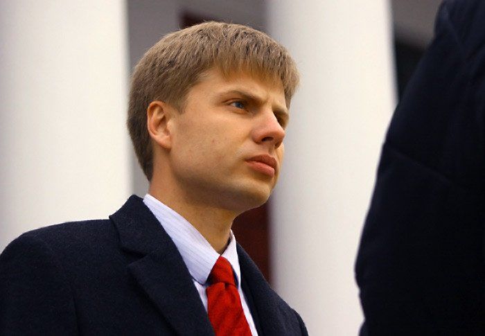 Неизвестные похитили народного депутата Украины Алексея Гончаренко.