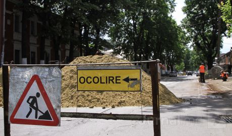 Traficul rutier la intersecţia străzilor Alexandru cel Bun şi Vasile Alecsandri va fi restricţionat. Foto: jurnal.md