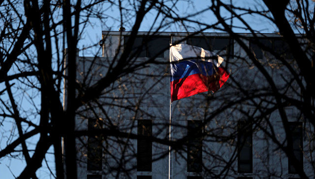 Российские дипломаты покинут США не позднее 1 января.