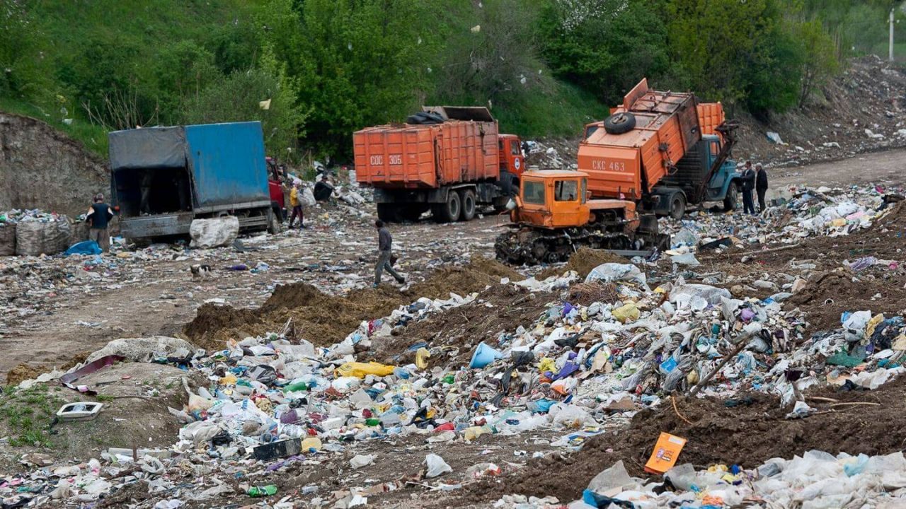 Цынцаренам выделили 5,5 млн леев на возобновление работы свалки в селе.