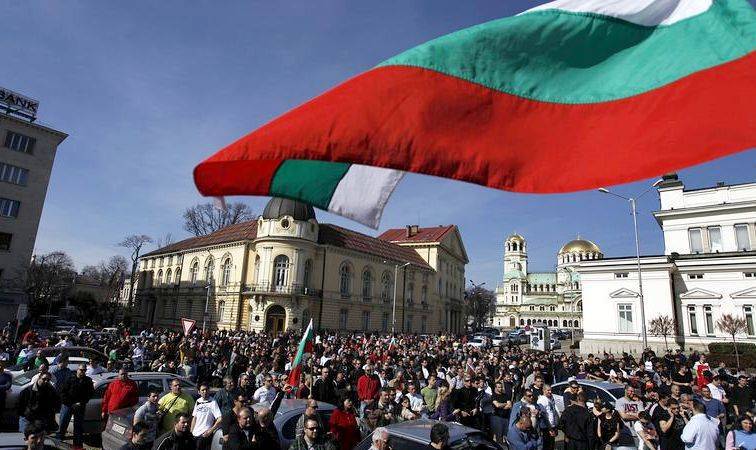 В Болгарии во вторник прошли протесты против высоких цен на услуги ЖКХ.