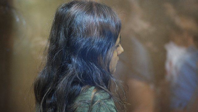 Двух сестер Хачатурян отправили на психиатрическую экспертизу.