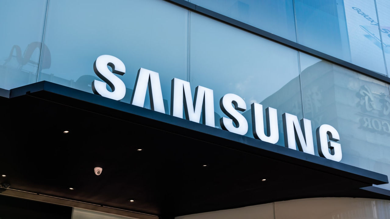 В Samsung назвали причину отсутствия в их смартфонах "фишки" iPhone.