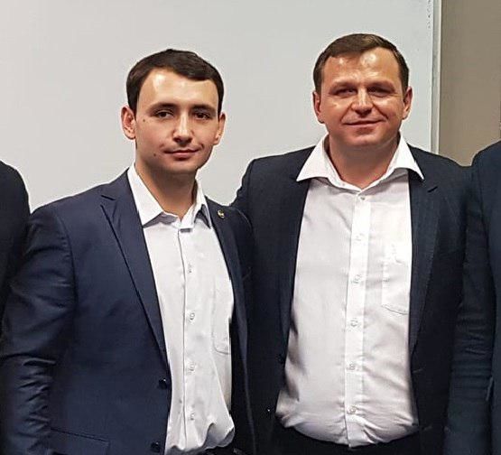 Новому советнику Андрея Нэстасе подарили на свадьбу 45 тысяч евро.