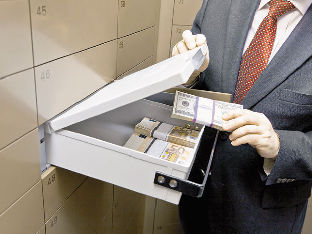 Procuratura Generală a confirmat jaful dintr-o bancă comercială din Chișinău. Foto simbol: zf.ro