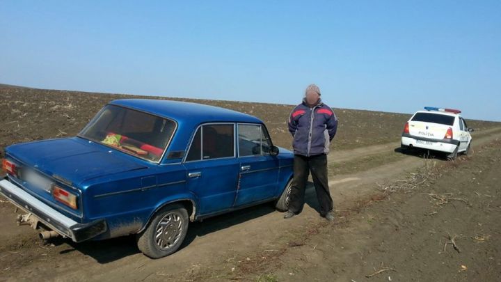 Atât individul, cât și mijlocul de transport au ajuns la Inspectoratul de Poliție Drochia.