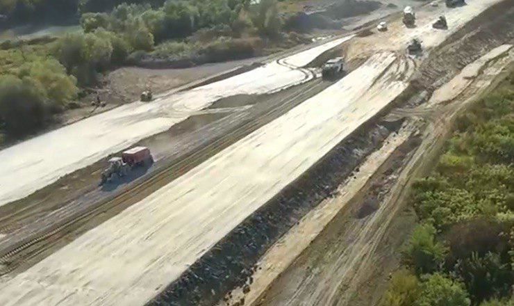 Согласно документу, трассу построят до реки Прут. 