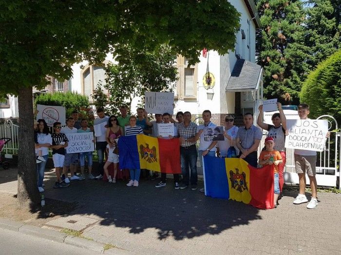 Наши соотечественники проведут протест против избирательной системы.