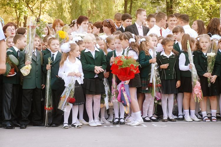 Peste 33 de mii de copii vor merge în acest an pentru prima dată la școală. Foto: liceu.md