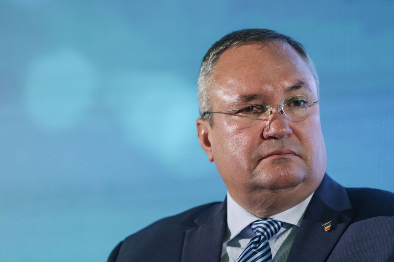 Бывший премьер-министр Румынии уходит из политики.