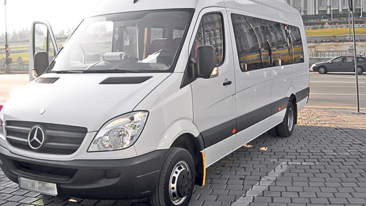Transport gratuit pentru studenți în ziua alegerilor. Foto: libertatea.ro