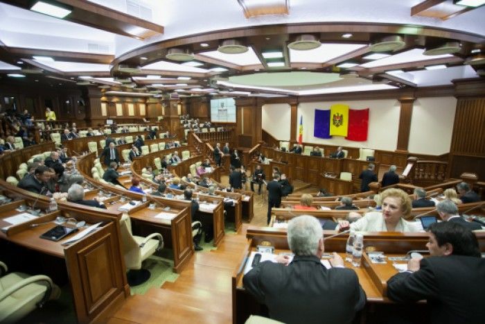 Socialiștii vor ca minorii să fie protejați de tot ce înseamnă homosexualitate. Foto: UNIMEDIA/Igor Rotari 