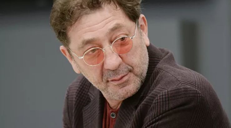 Лепс дал совет "бедствующим" артистам.