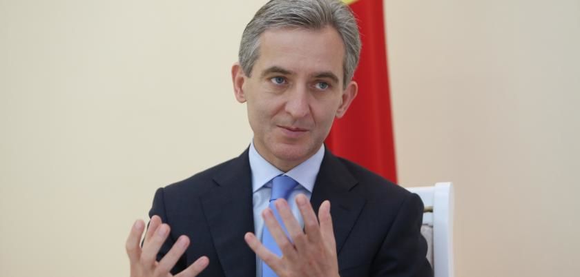 Iurie Leancă s-a arătat deranjat de situația drumurilor care se află în construcție. Foto: infomoldova.net