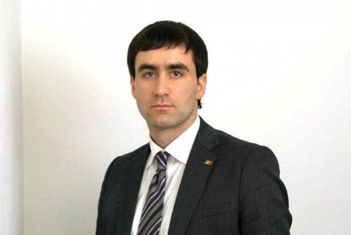 Președintele raionului Ialoveni, Nicolae Andronachi, s-a stins din viață la vârsta de 33 de ani.