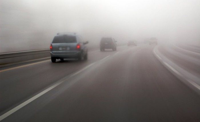 Poliţiştii de patrulare recomandă conducătorilor de autovehicule să conducă prudent.  