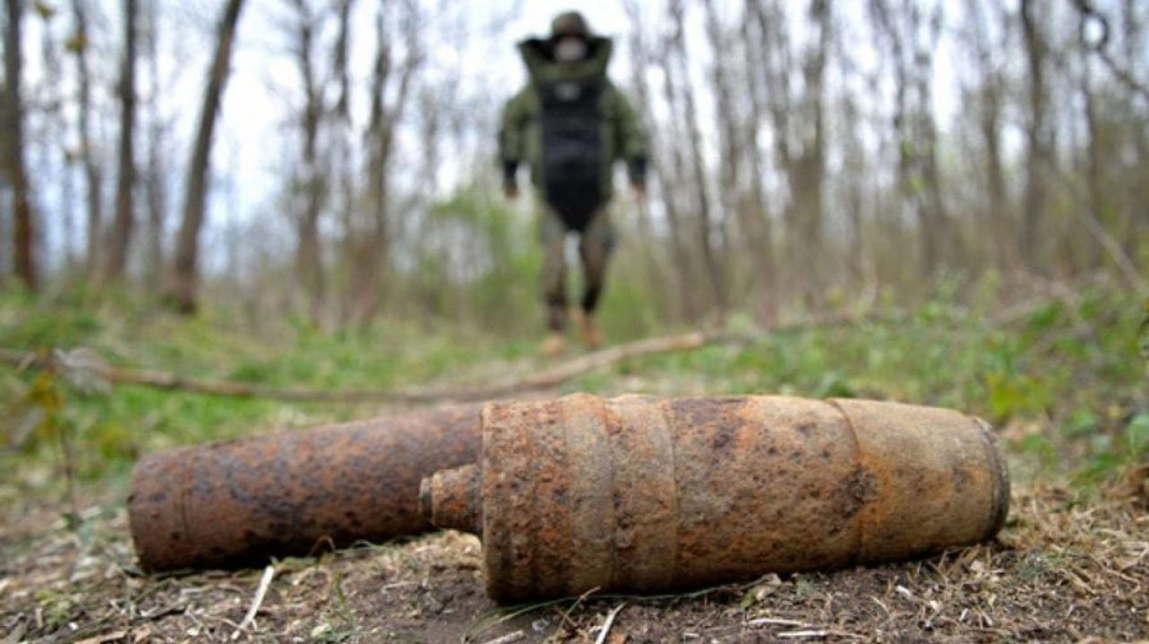 Группа пограничной полиции обнаружила снаряд времён Второй Мировой войны.