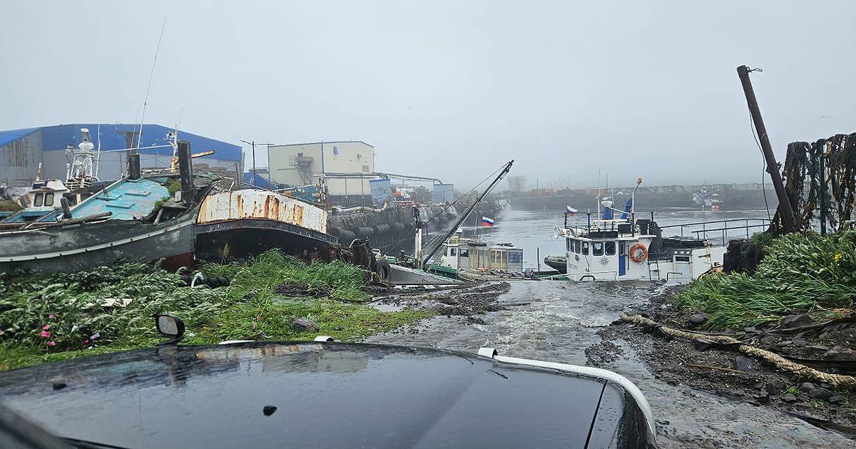 Locuitorii din Kamceatka, avertizați despre noi tsunami: Regiunea va fi zguduită luni întregi.