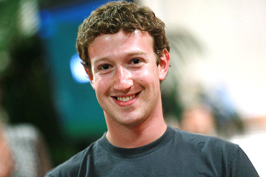 Ряд акционеров Facebook не смог сместить Марка Цукерберга с поста председателя совета директоров корпорации.
