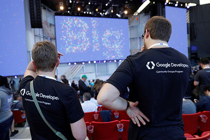 Опасные вирусы научились обходить защиту Google. Фото: Reuters