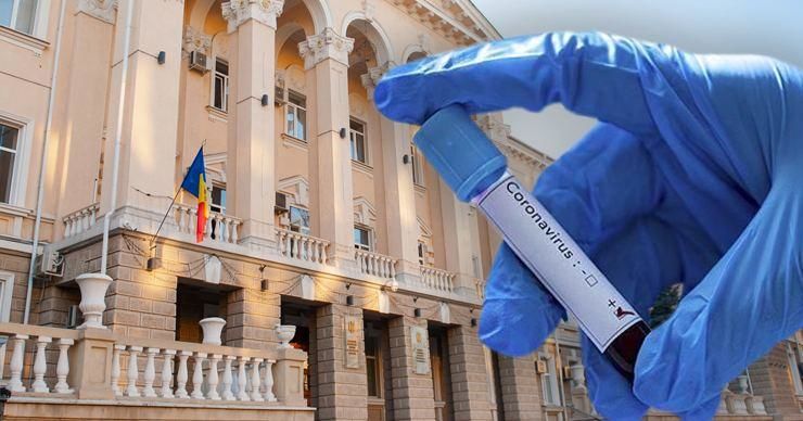 За неделю COVID заразились 118 сотрудников МВД, один в тяжелом состоянии. Коллаж: Point.md