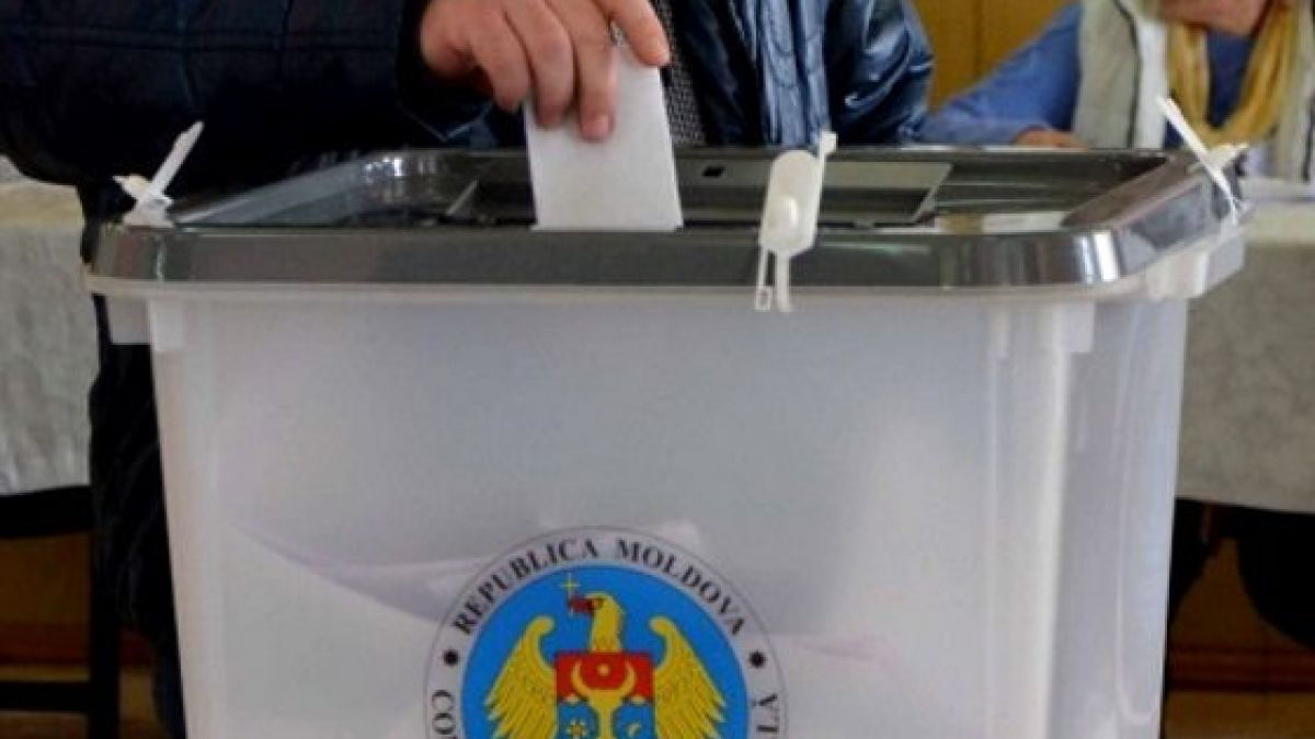 В трёх населённых пунктах страны проходит второй тур новых местных выборов.