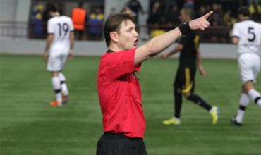 Сергей Деренов для комментариев недоступен.