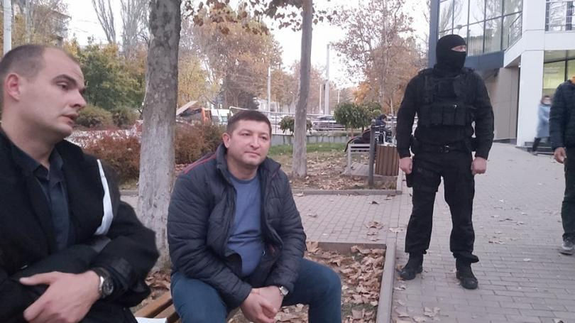 Экс-прокурор Руслан Попов проиграл дело против прокуратуры в первой инстанции.