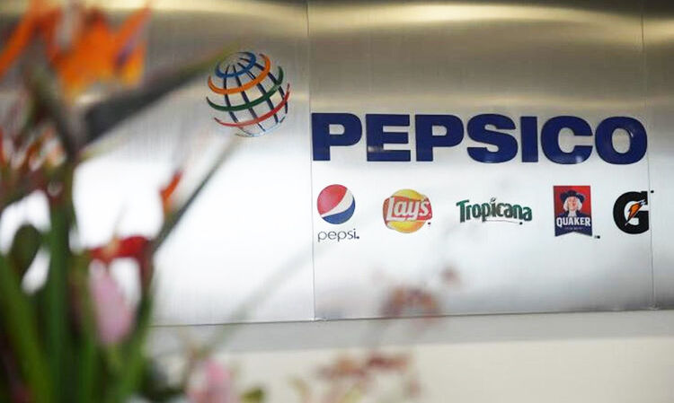 PepsiCo открыла в России завод по производству снеков.