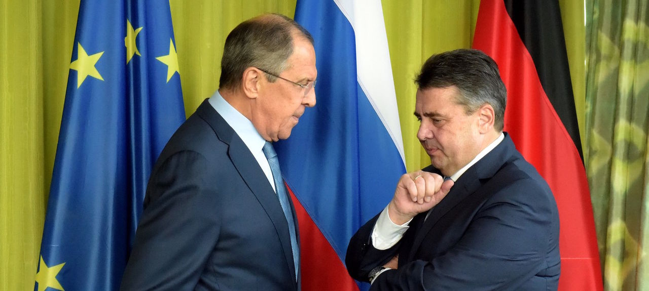 Глава МИД РФ Сергей Лавров (слева) и его немецкий коллега Зигмар Габриэль. Фото: ria.ru