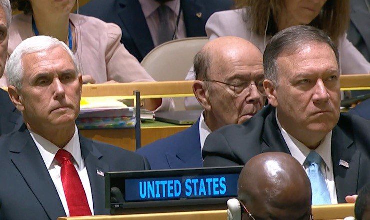Американский министр заснул во время речи Трампа в ООН.