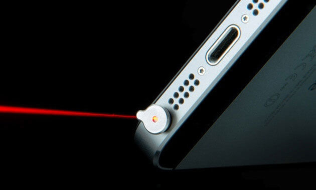 iPhone 8 сможет распознавать лица с помощью лазера.