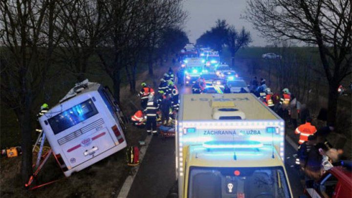 Cehia: Accident grav lângă Praga. Sunt morți și răniți