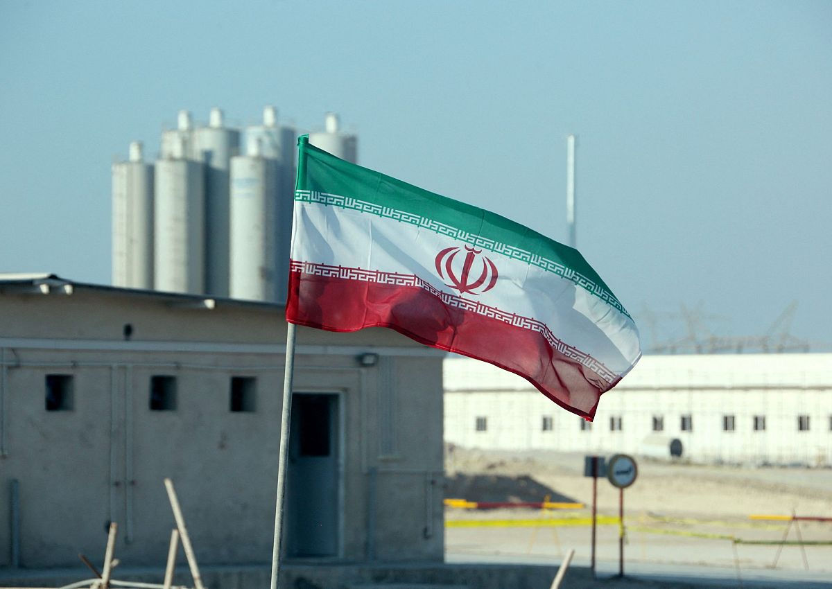 SUA cere interzicerea Iranului de a îmbogăți uraniu și de a dezvolta rachete.