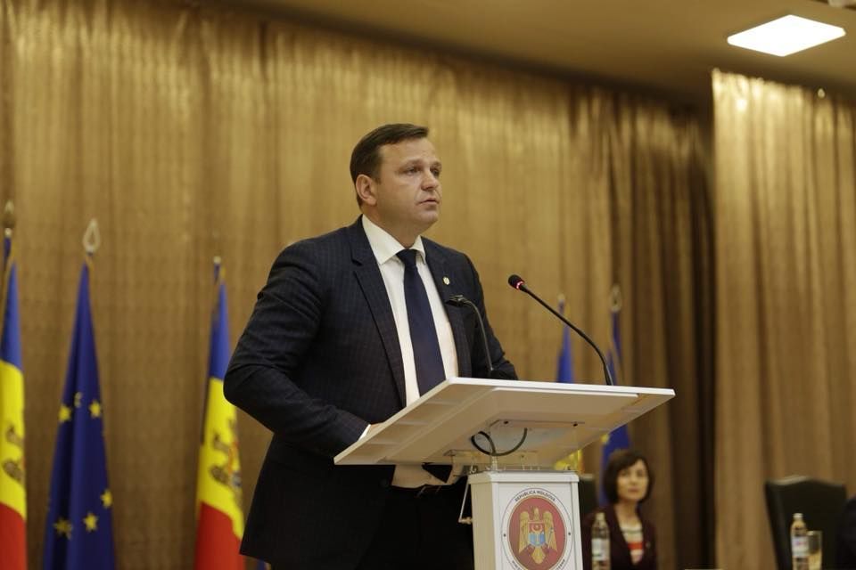 Министр внутренних дел Андрей Нэстасе. 