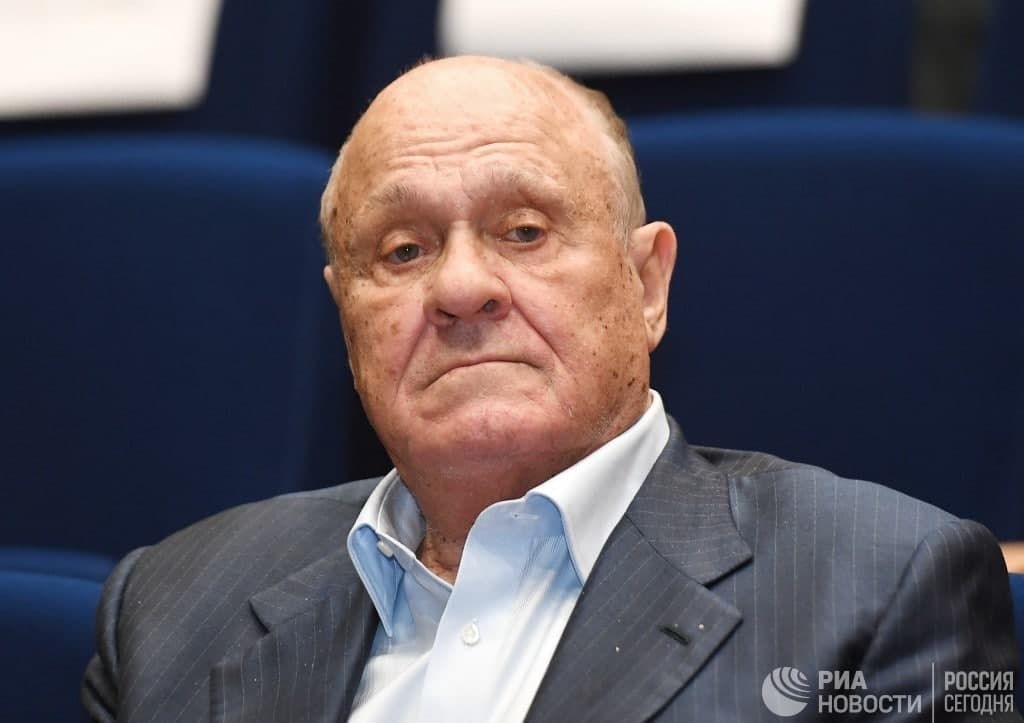 Режиссер Владимир Меньшов скончался от коронавируса.