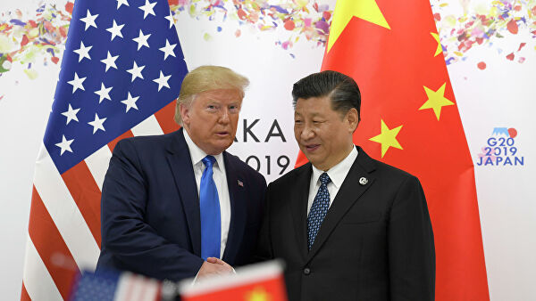 Трамп пообещал Си Цзиньпину спокойно реагировать на коронавирус.