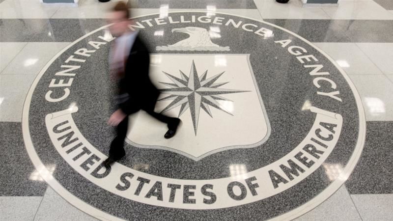 Moscova se oferă să ajute CIA în recrutarea vorbitorilor de limbă rusă.