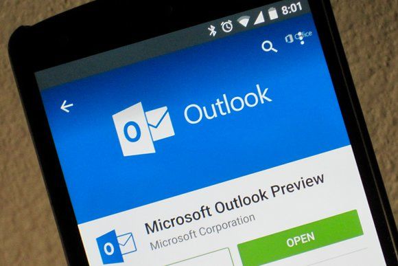 Хакеры использовали программу Microsoft Outlook при взломе госучреждений Европы.
