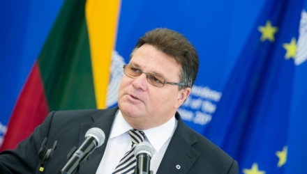 În replică, Moscova a anunțat noi represalii, anunțând că ar putea adăuga și produse nealimentare pe lista anterioară de interdicții.