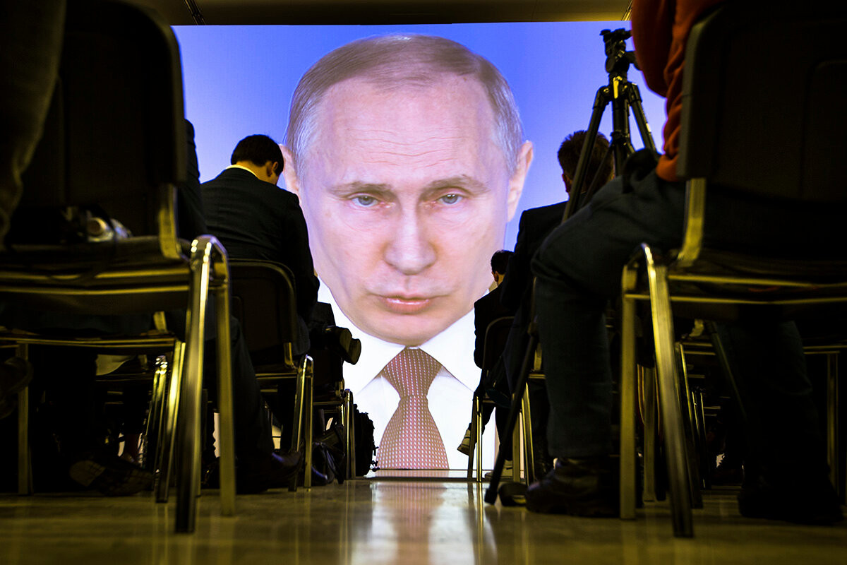 Путин хочет ограничить торговлю с отдельными странами.