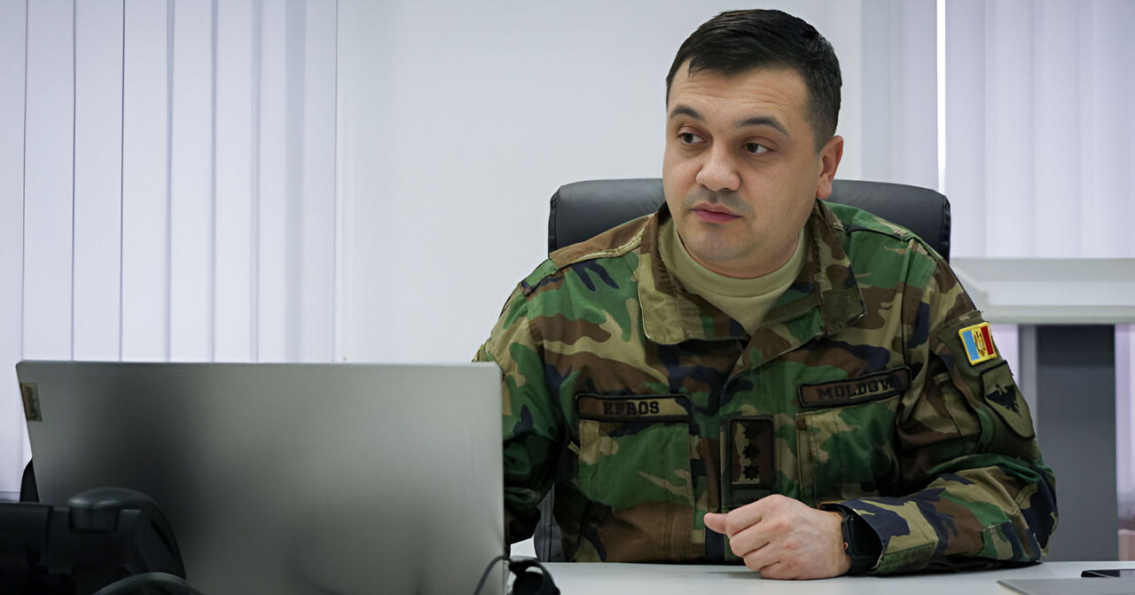 Ефрос: Мы рады, что в МВД всё больше неподкупных сотрудников.