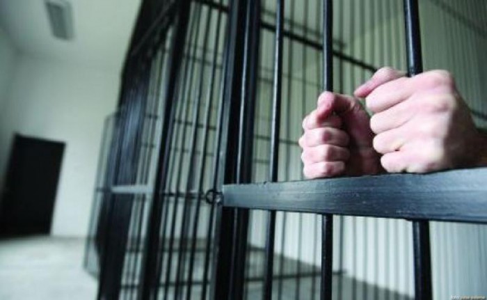 Un chişinăuian, în vârstă de 42 de ani, va face puşcărie pentru că şi-a violat soacra bolnavă.
