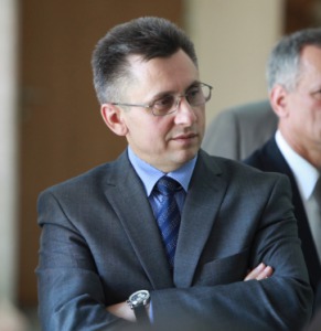 După ce a negat că s-ar fi aflat în republică pe data de 7 aprilie 2012, ziua în care, potrivit unor instituții media, ar fi participat la o întâlnire secretă.