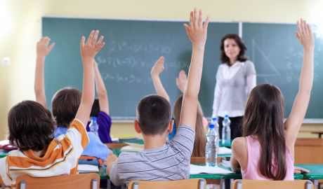 În anul 2016, numărul instituţiilor de învăţământ primar şi secundar general s-a diminuat cu 32 de unităţi. Foto: psnews.ro