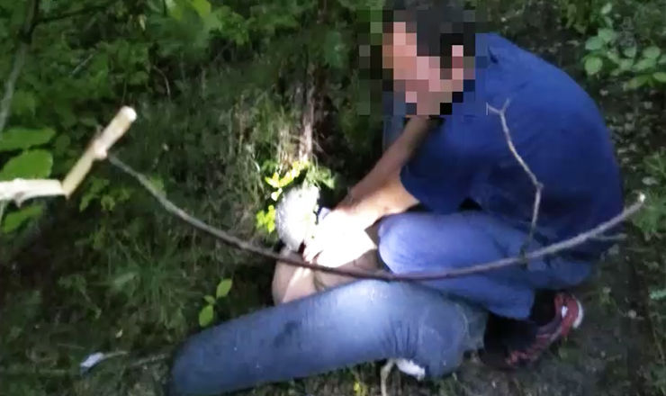 В Колонице мужчина задушил знакомую и спрятал тело в лесу.
