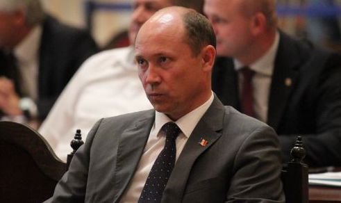 Streleţ nu exclude că informaţiile privind maşinile de lux cu numere de înmatriculare ale Ambasadei Moldova la Moscova ar putea fi trucate.