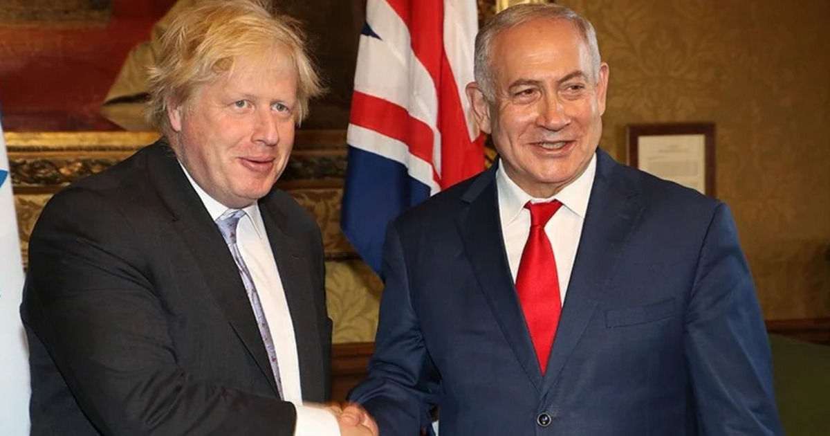 Johnson: Un microfon spion a fost găsit în toaletă după vizita lui Netanyahu.