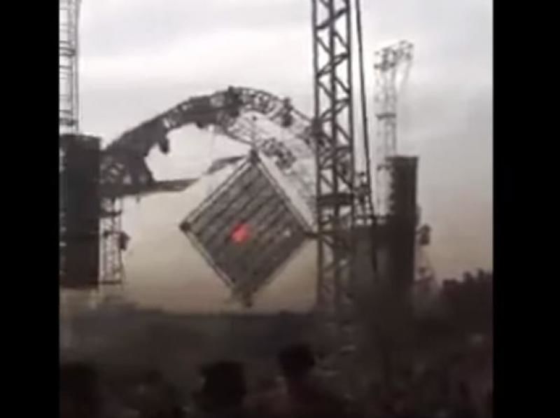 Un DJ a murit după ce scena s-a prăbuşit din cauza vântului puternic