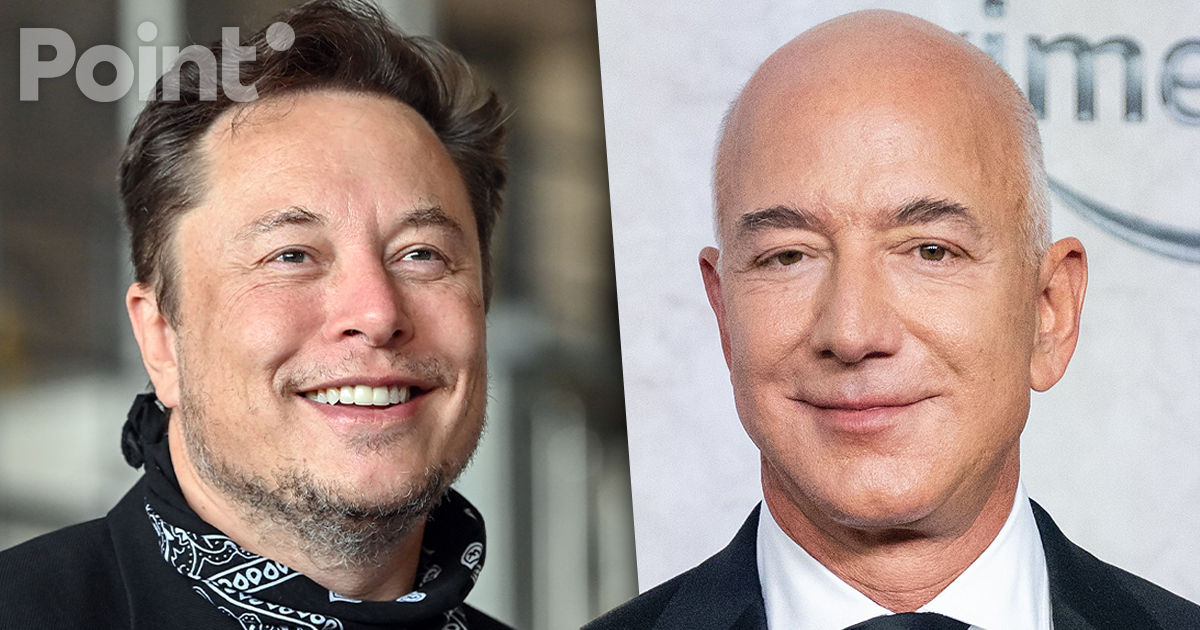Bezos și Musk au făcut schimb de felicitări după eșecul unor lansări de rachete.